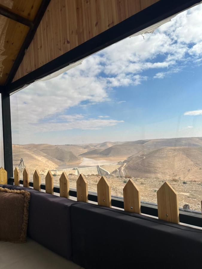 Wadi Al-Wala View Camp Hotel Madaba Ngoại thất bức ảnh