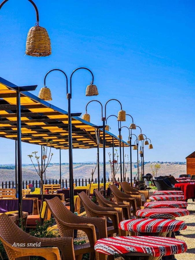 Wadi Al-Wala View Camp Hotel Madaba Ngoại thất bức ảnh