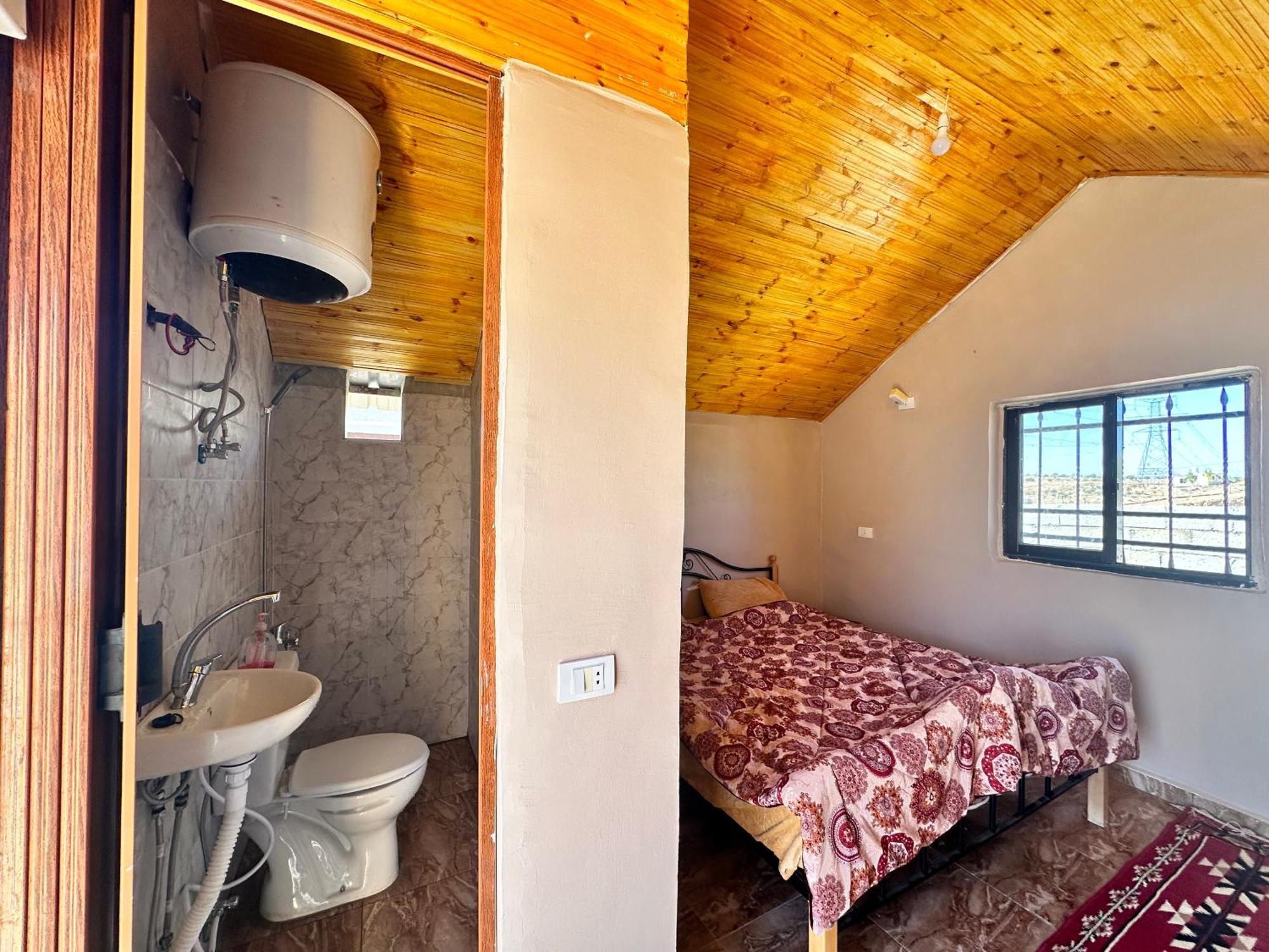 Wadi Al-Wala View Camp Hotel Madaba Ngoại thất bức ảnh