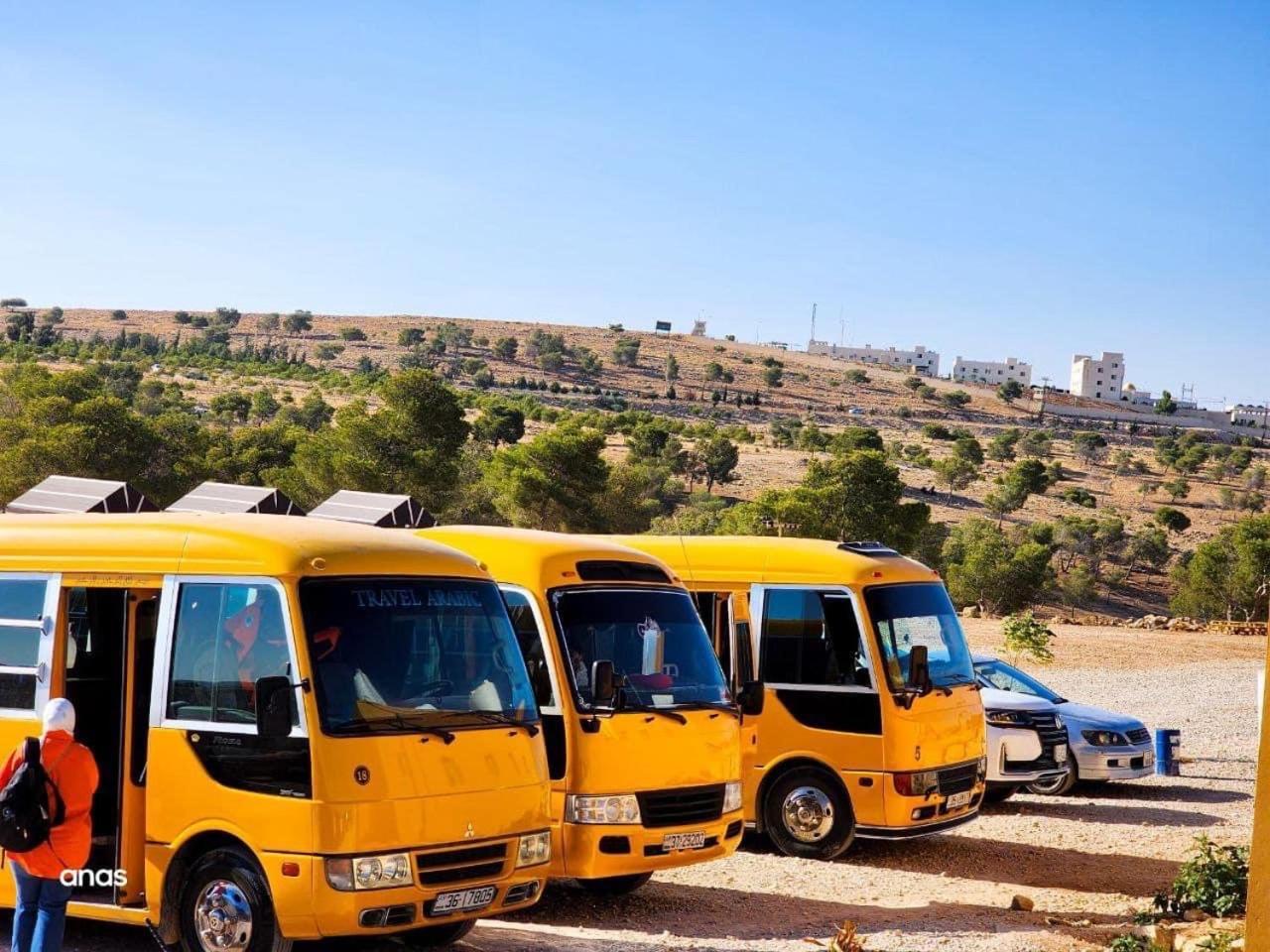 Wadi Al-Wala View Camp Hotel Madaba Ngoại thất bức ảnh